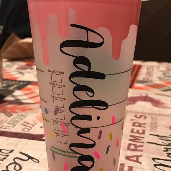 ✨ Custom Cups✨ - Picture 2 of 3